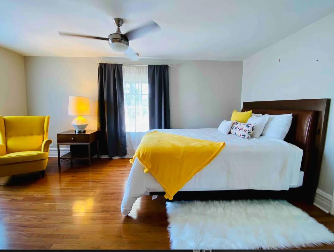Waterman Blvd Apartment Tower Grove Ngoại thất bức ảnh