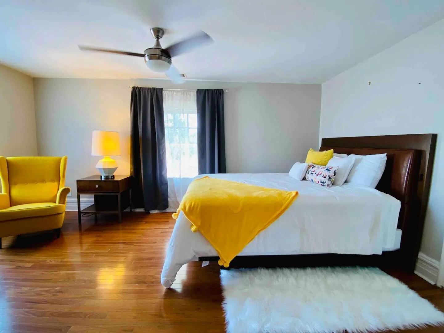 Waterman Blvd Apartment Tower Grove Ngoại thất bức ảnh